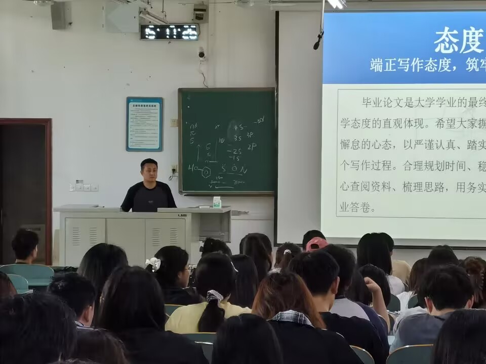 eTNp_1780905223846095187.jpg